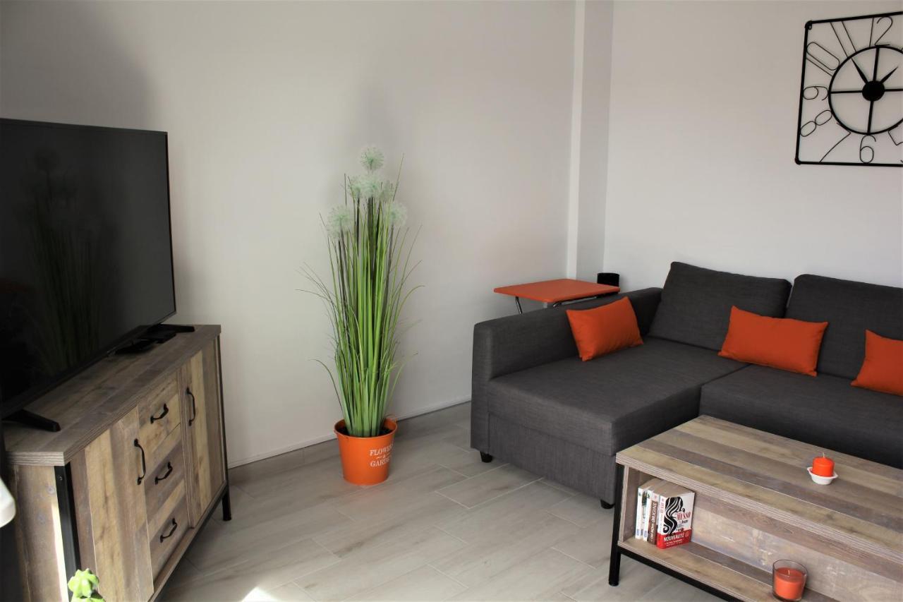 לוס כריסטיאנוס Modern And Lovely Apartment In Los Cristianos מראה חיצוני תמונה